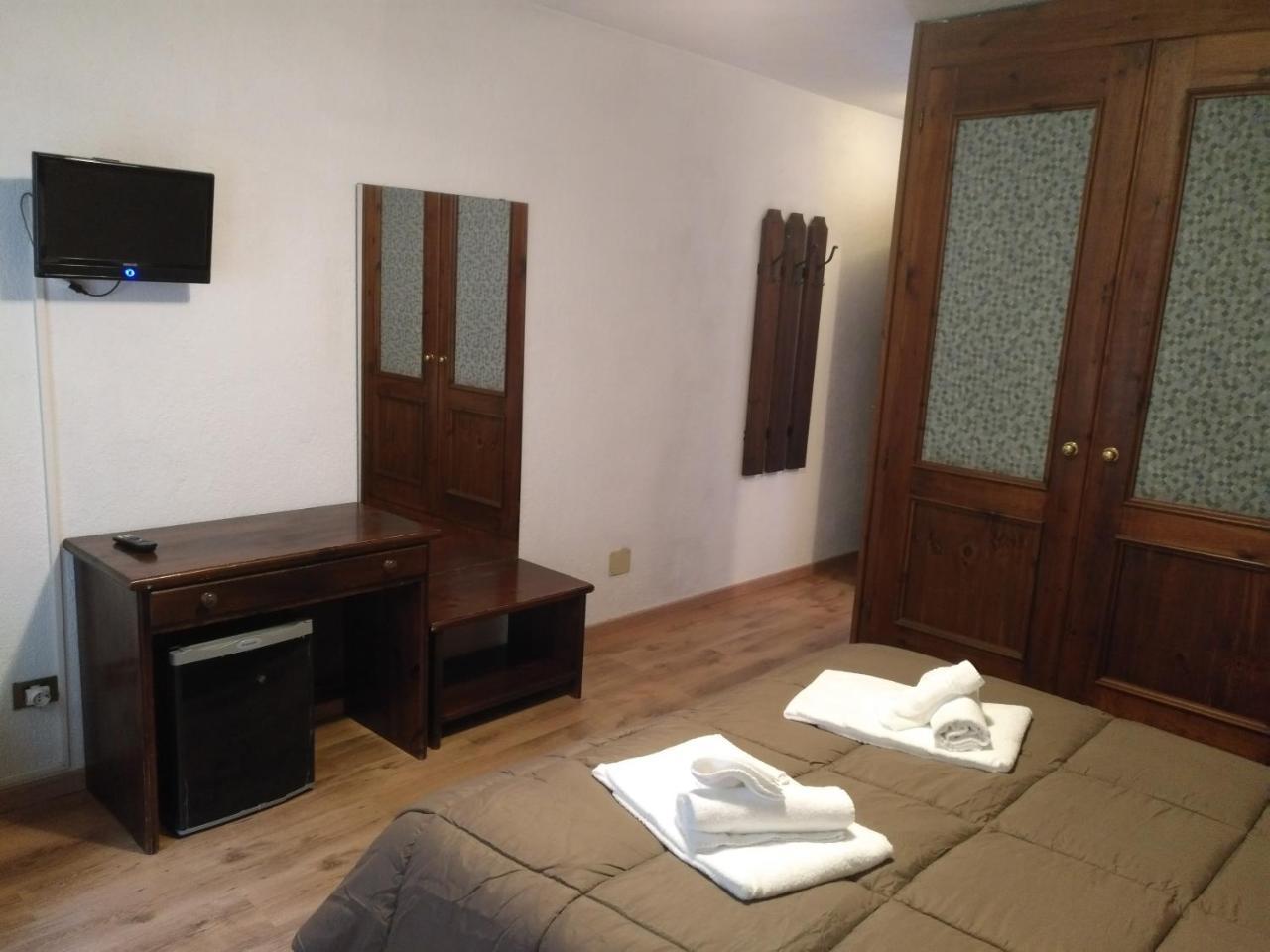 Hotel I Larici Bardonecchia Kültér fotó