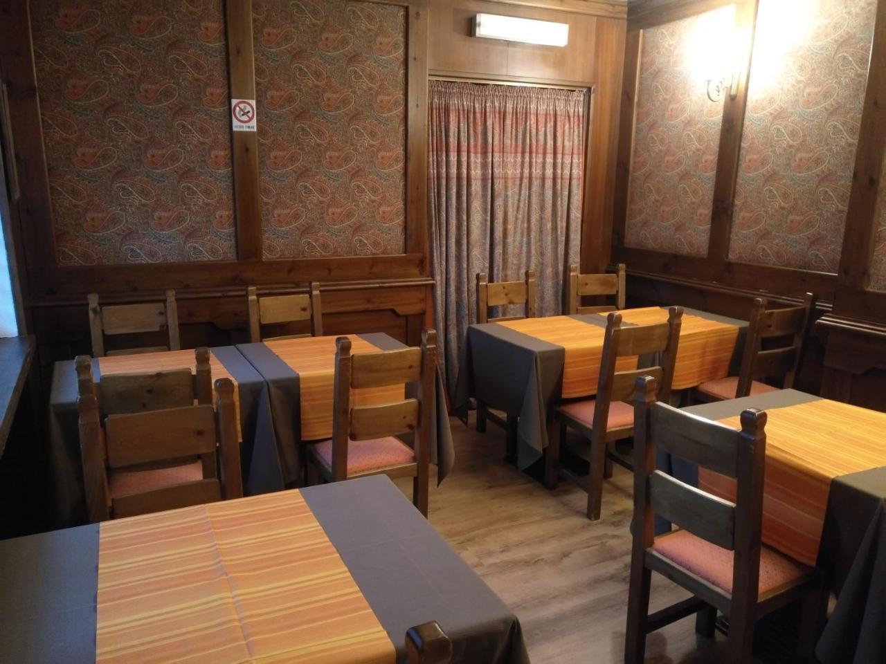 Hotel I Larici Bardonecchia Kültér fotó